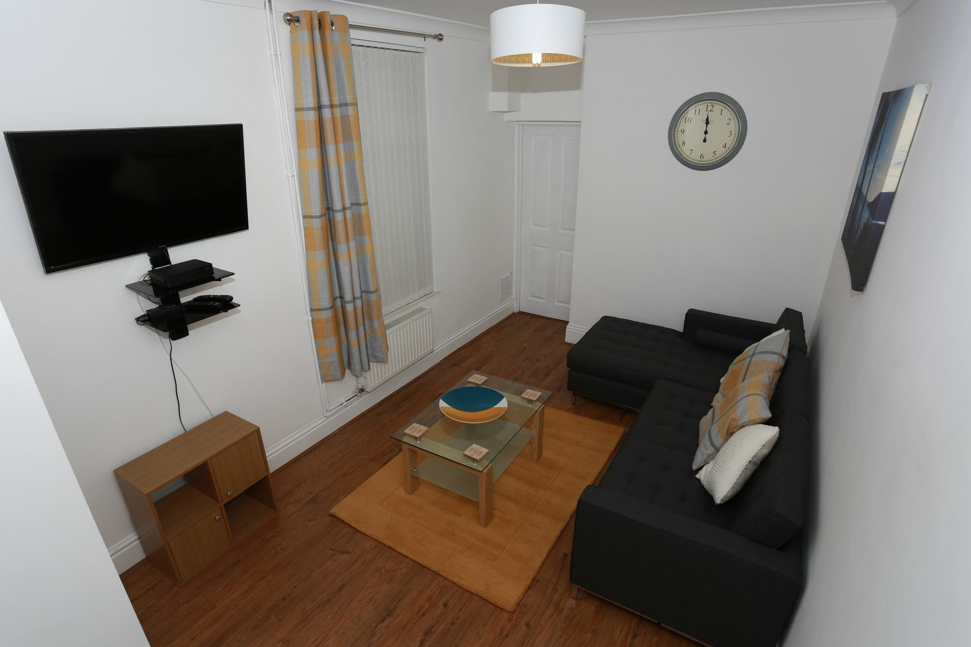 The Liberty Cosy 3 Bed Hotel 3*